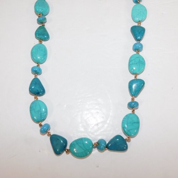 Faux Blue Turquoise Stone Adjustable Length necklace - Picture 4 of 9